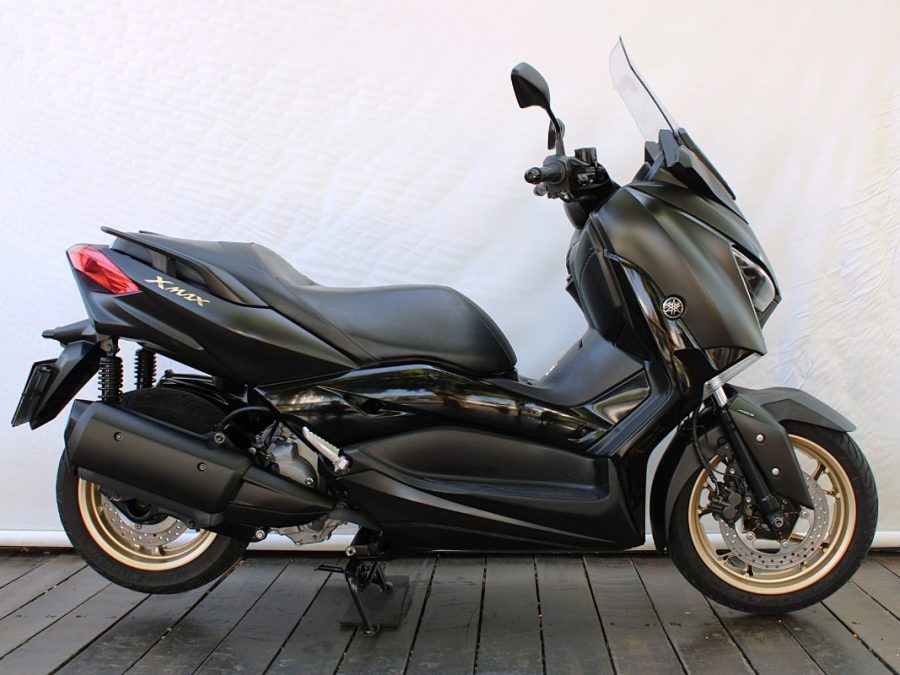 Yamaha X MAX 2021