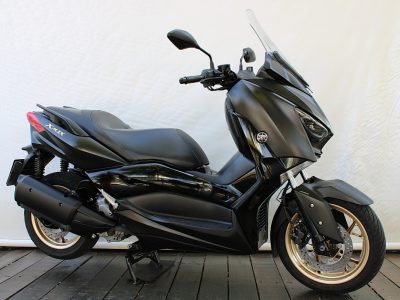 Yamaha X MAX 2021