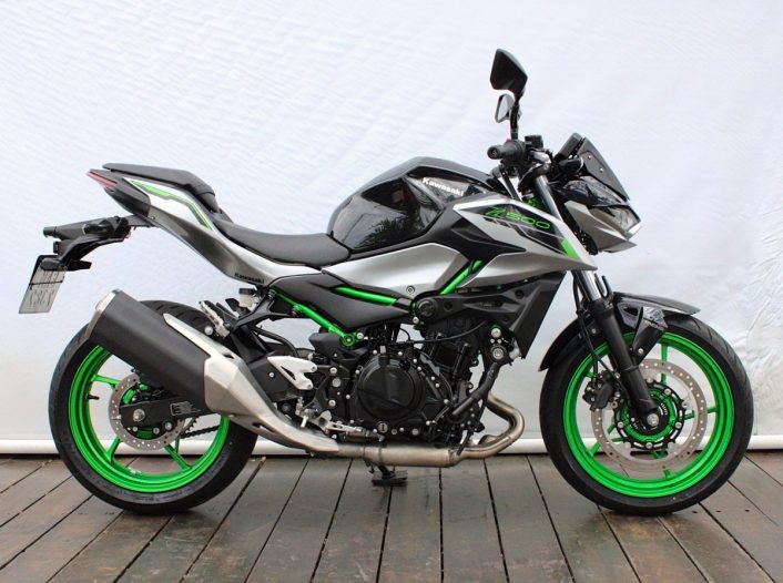 Kawasaki Z 500 SE 2025