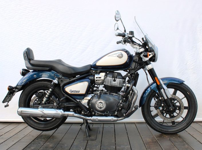 Royal Enfield SUPER METEOR 650 CELESTIAL BLUE 2026