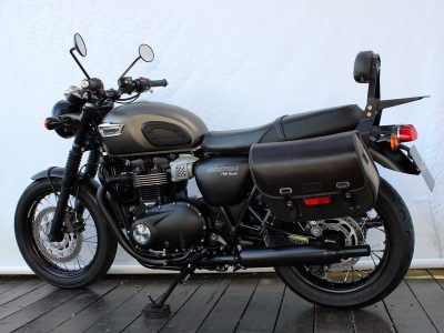 Triumph BONNEVILLE T100 BLACK 2020