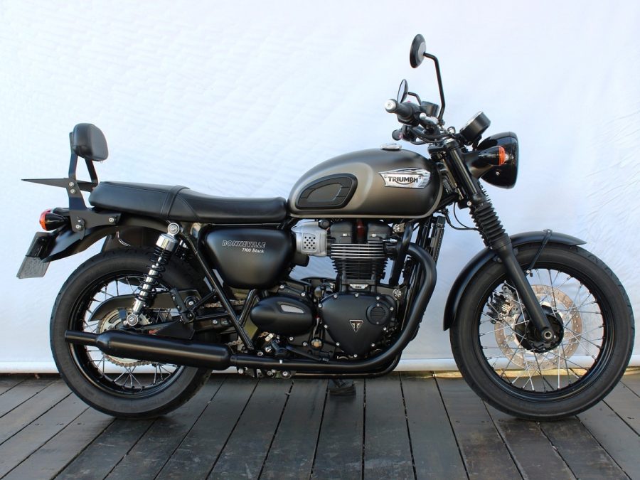 Triumph BONNEVILLE T100 BLACK 2020