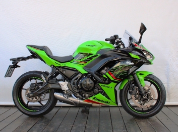 Foto Kawasaki NINJA 650 KRT EDITION 2024