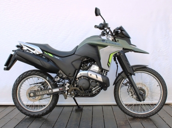 Foto Yamaha XTZ 250 LANDER CONNECTED 2026
