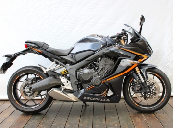 Foto Honda CBR 650 R 2021